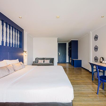 Bhukitta Boutique Hotel Phuket Town Exterior photo